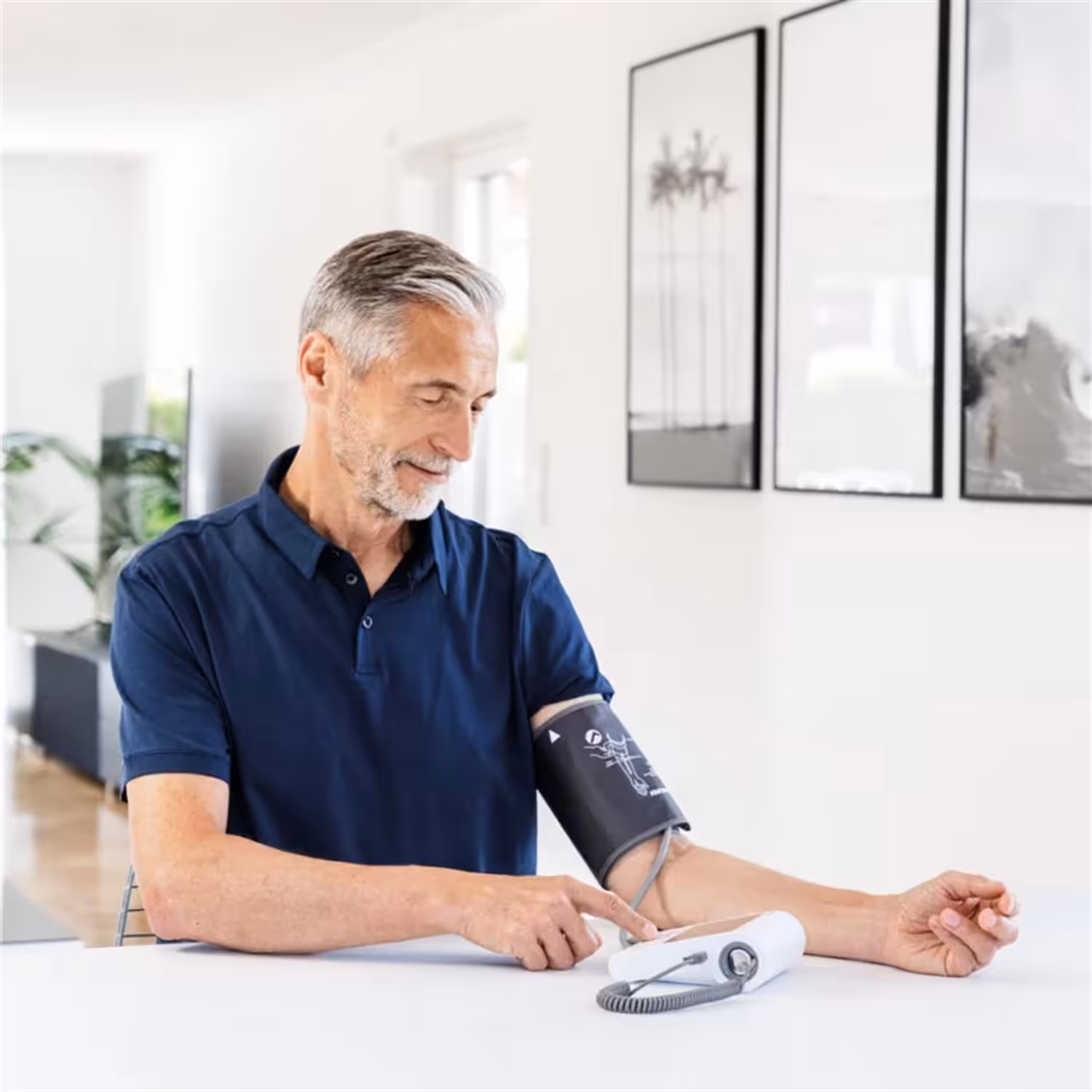 Beurer Bm 96 Ekg Fonksiyonlu Nabız Ölçer