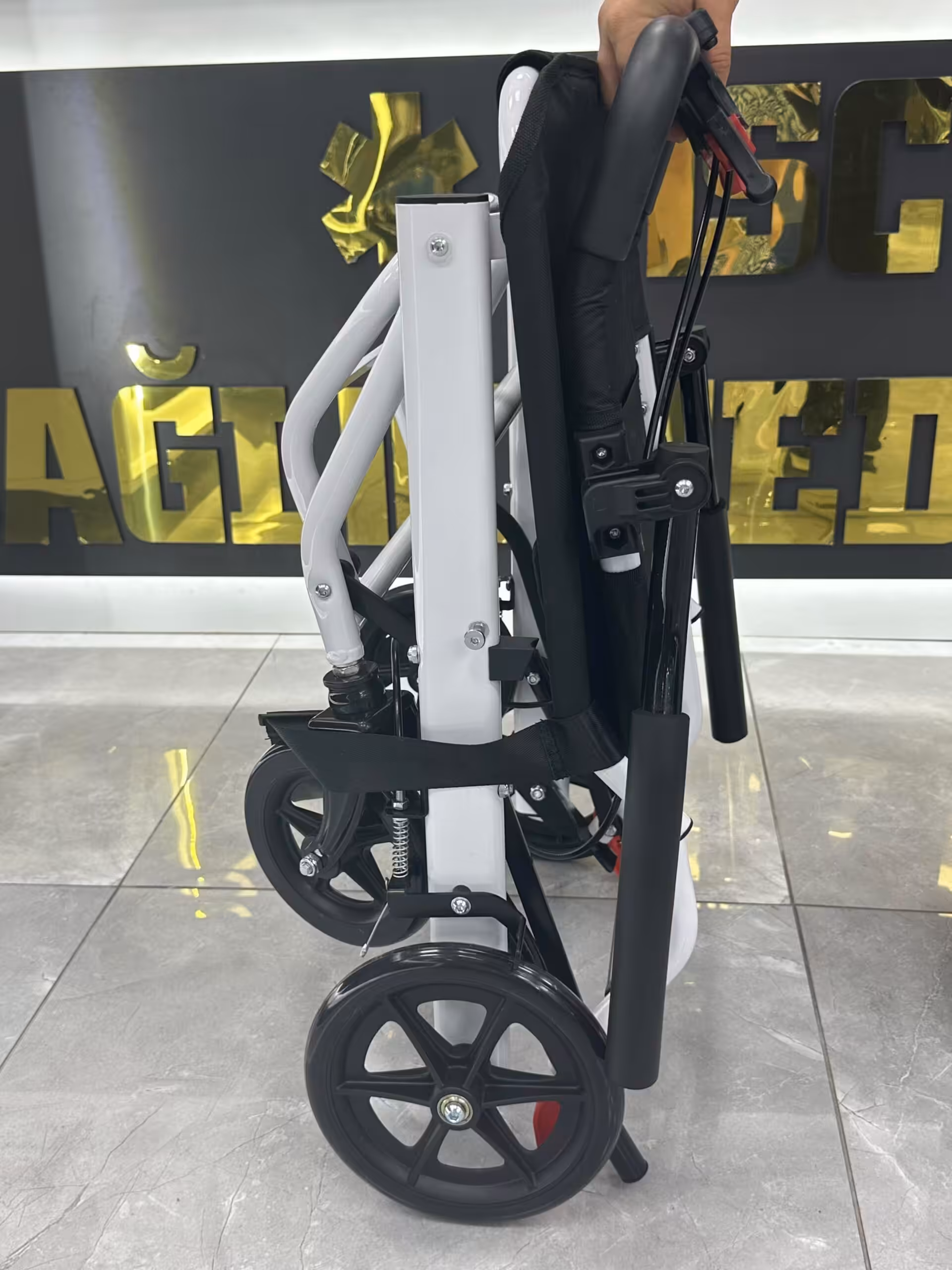 Freely 9003L Aluminyum Tekerlekli Sandalye