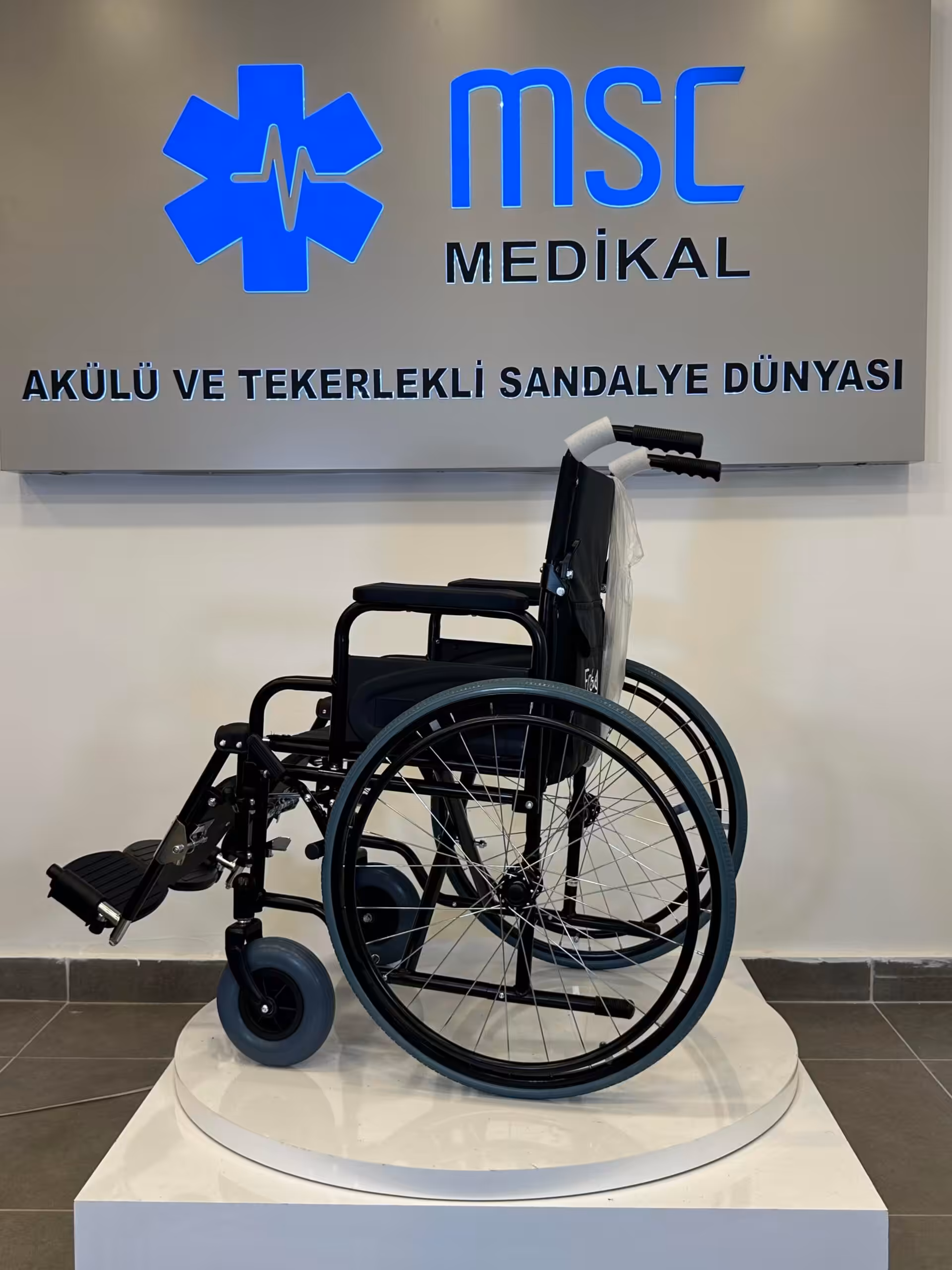 Freely As903 Manuel Özellikli Tekerlekli Sandalye