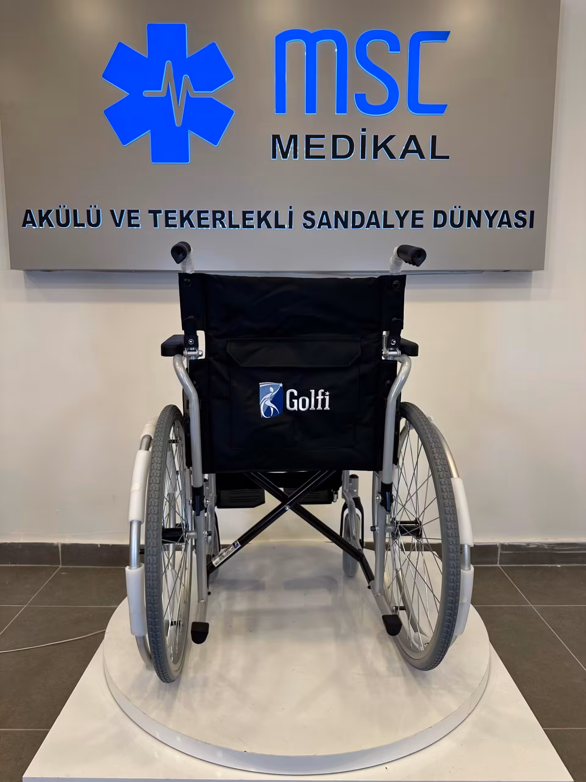 Golfi G130 Standart Manuel Tekerlekli Sandalye
